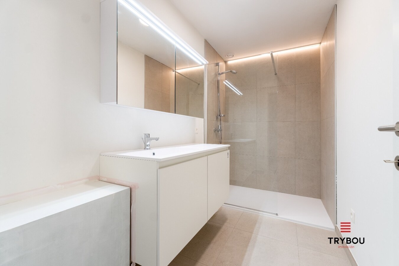 Instapklare nieuwbouwwoning met 3 slaapkamers 