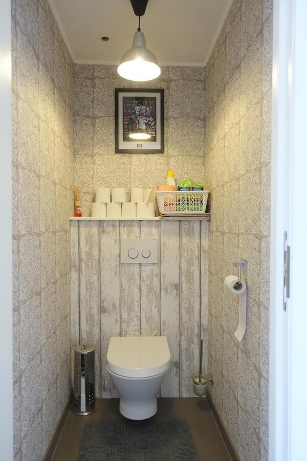 Zonnige charmante half-open woning 