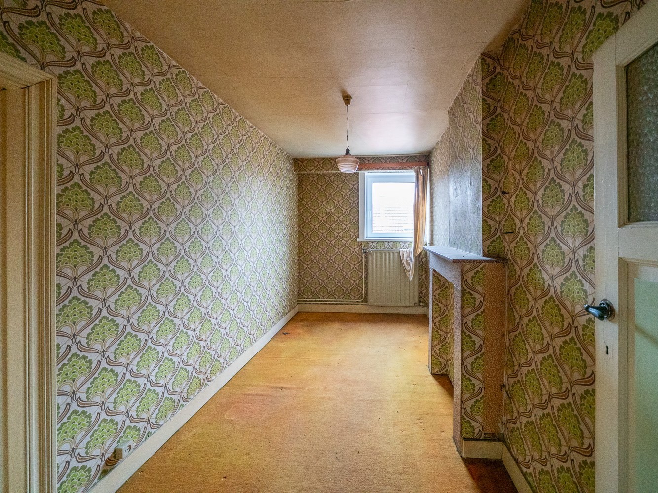 Te renoveren woning in het centrum van Schepdaal 