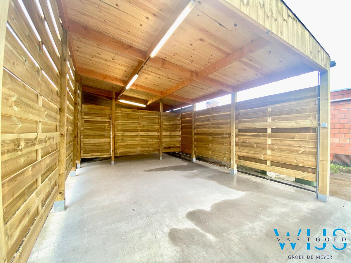 Gerenoveerd woonhuis met 3 slaapkamers te Zelzate ! 