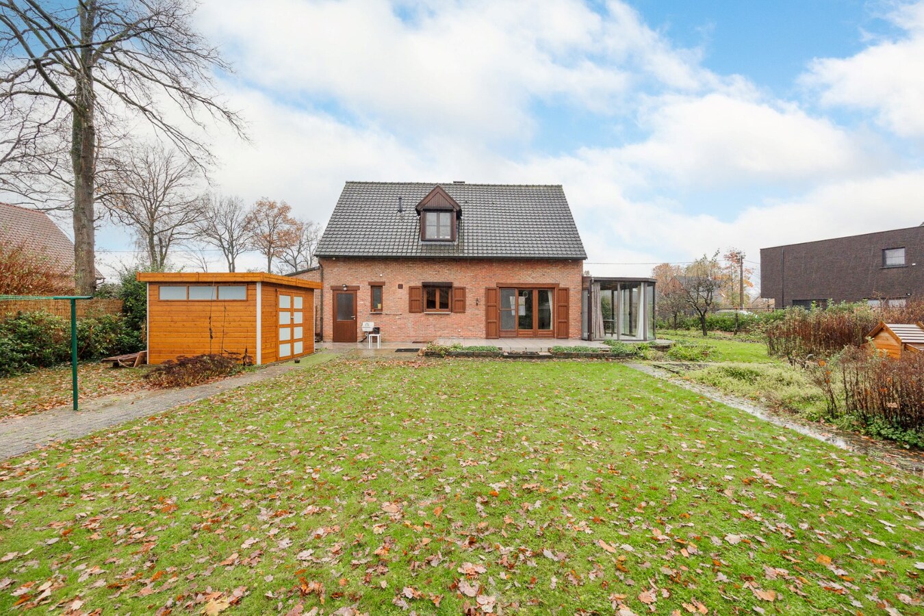 Mooi landhuis met perceel 1133 m² op toplocatie 