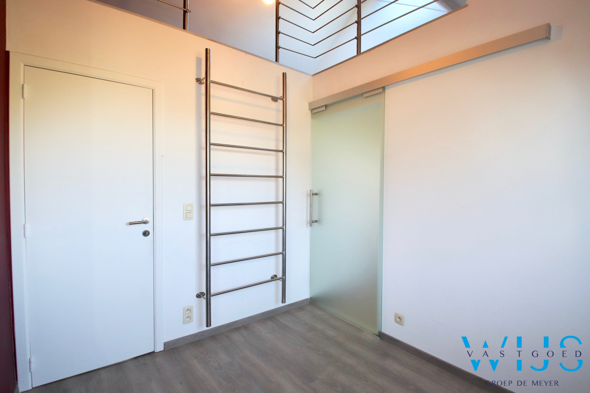 Instapklaar woonhuis met 2 slaapkamers &amp; tuin te SLEIDINGE ! 