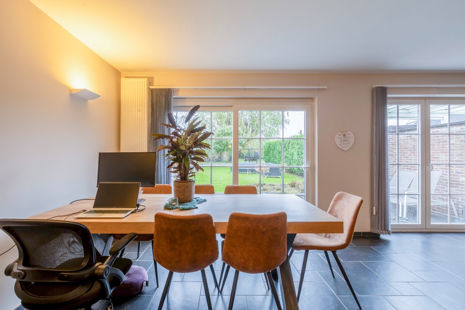 Instapklare en rustige HOB te Oostakker 