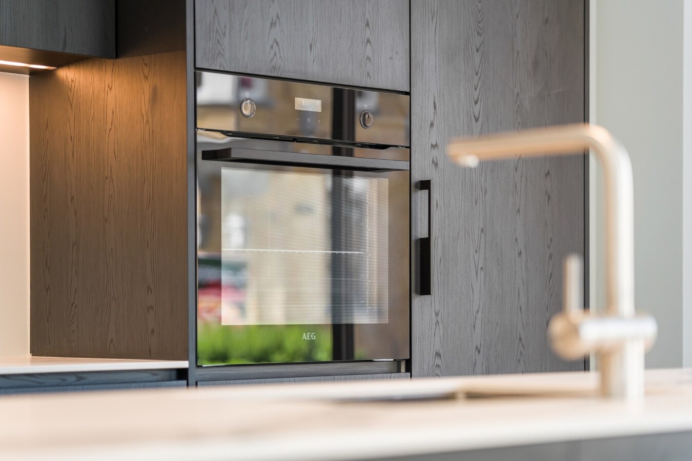 Luxueuze totaalrenovatie | ruim 2 slaapkamer appartement 