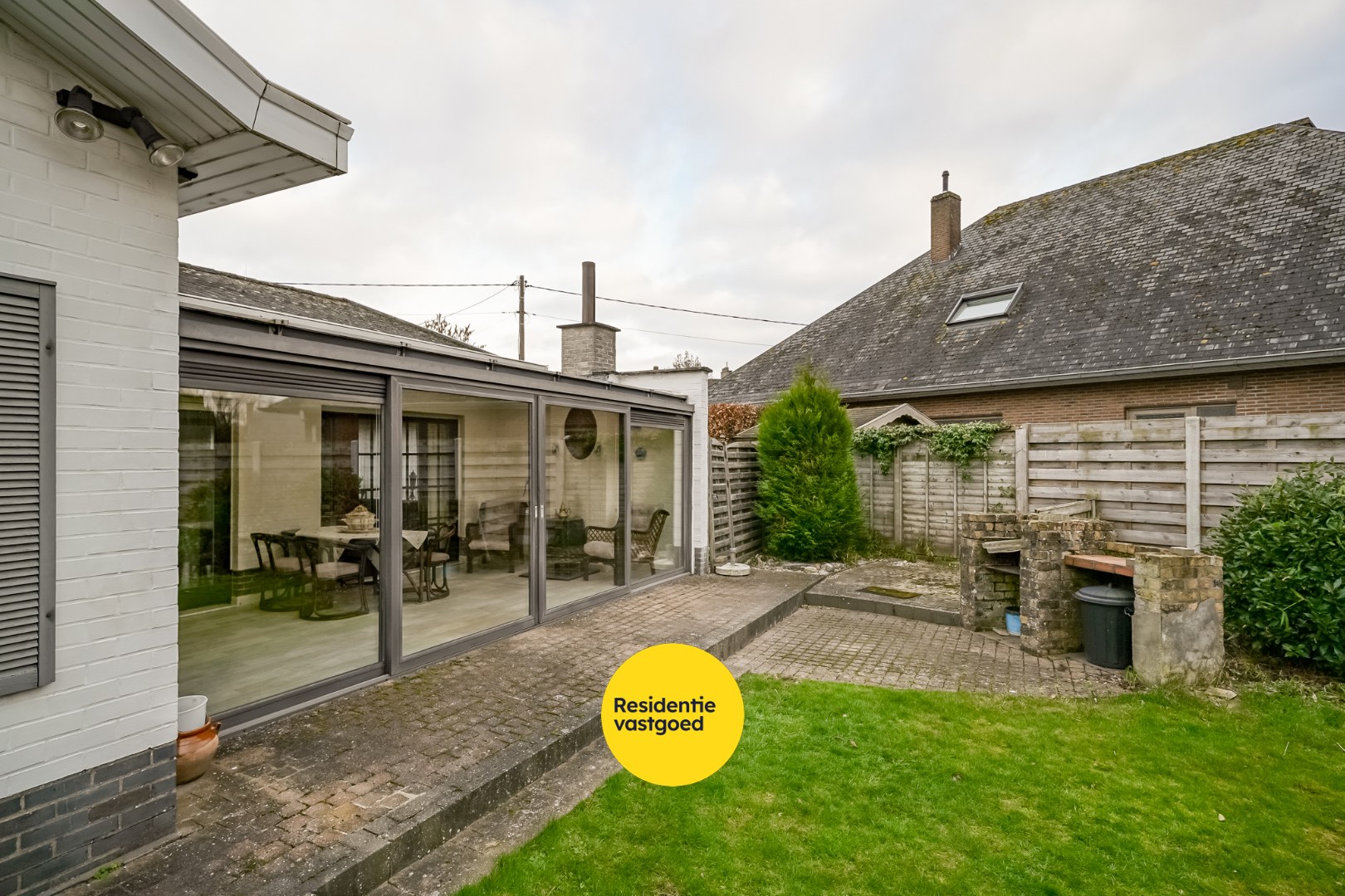 Vrijstaande bungalow in hartje Oudenburg. 