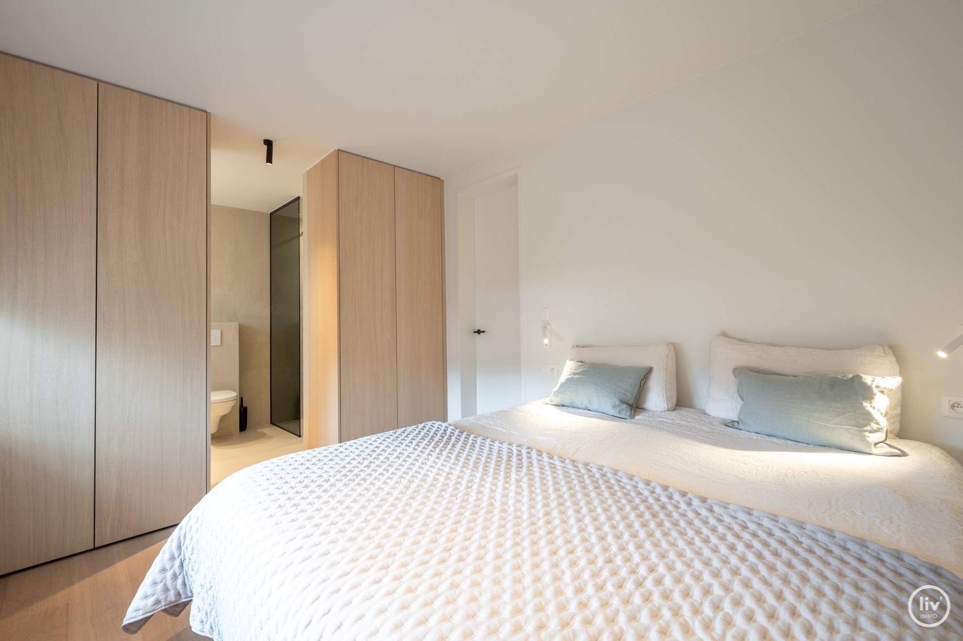 Prachtig gerenoveerd 3 slaapkamerappartement centraal gelegen vlakbij de Lippenslaan te Knokke 