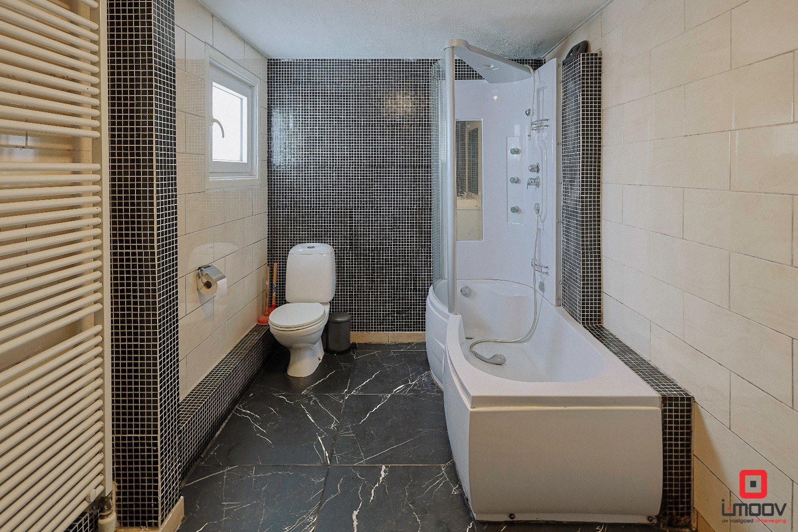 Charmante gezinswoning met zonnige tuin nabij het centrum van Zele 