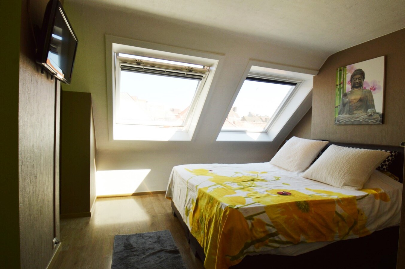 Dakappartement in hartje centrum - Heist 