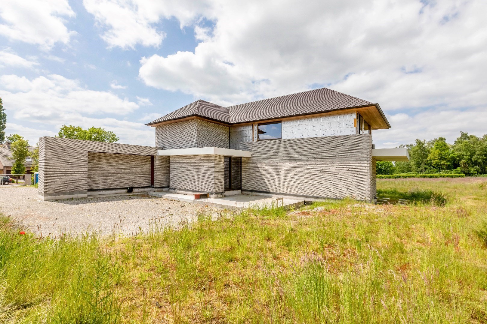 Unieke kans : exclusieve  riante villa  1400m²  by Artea en Piet Bailyu Architects 