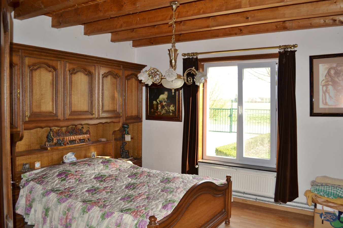 Hoeve met landgebouwen op ca. 3Ha te St-Gillis-Waas 