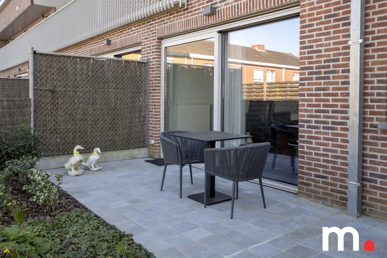 Instapklaar gelijkvloers appartement met 2 slaapkamers, tuin en EPC A in Lauwe! 