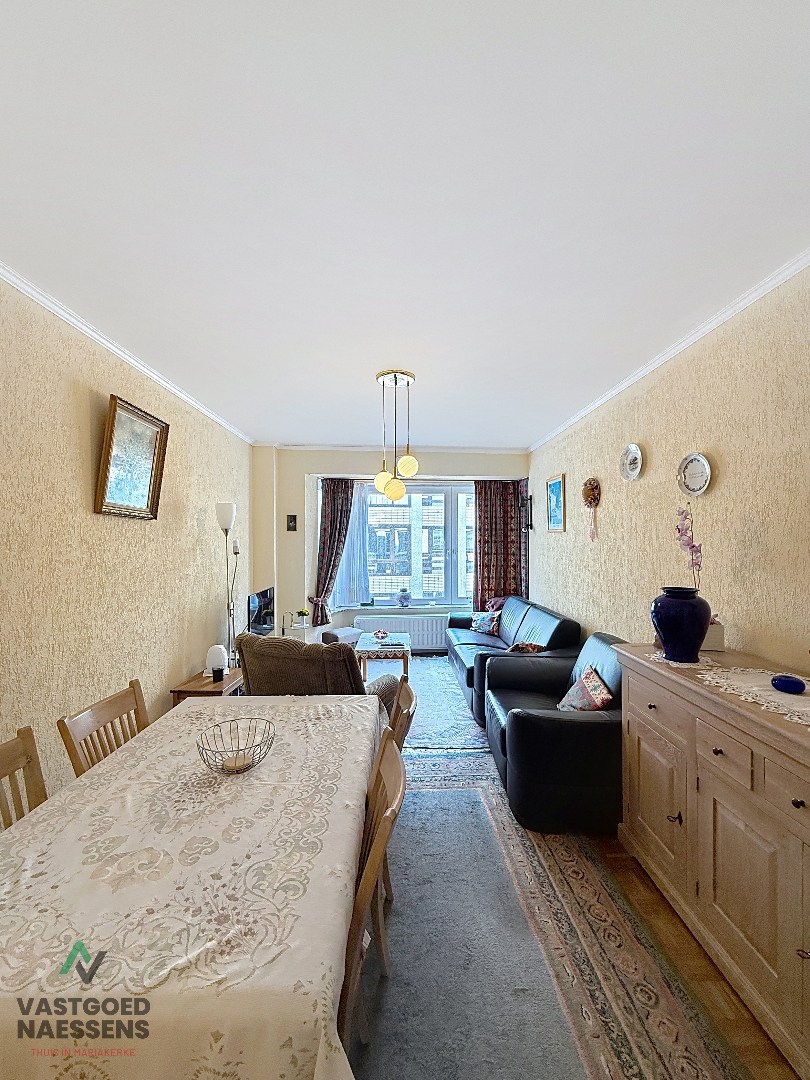 app 1 chambre-vue meublé. 