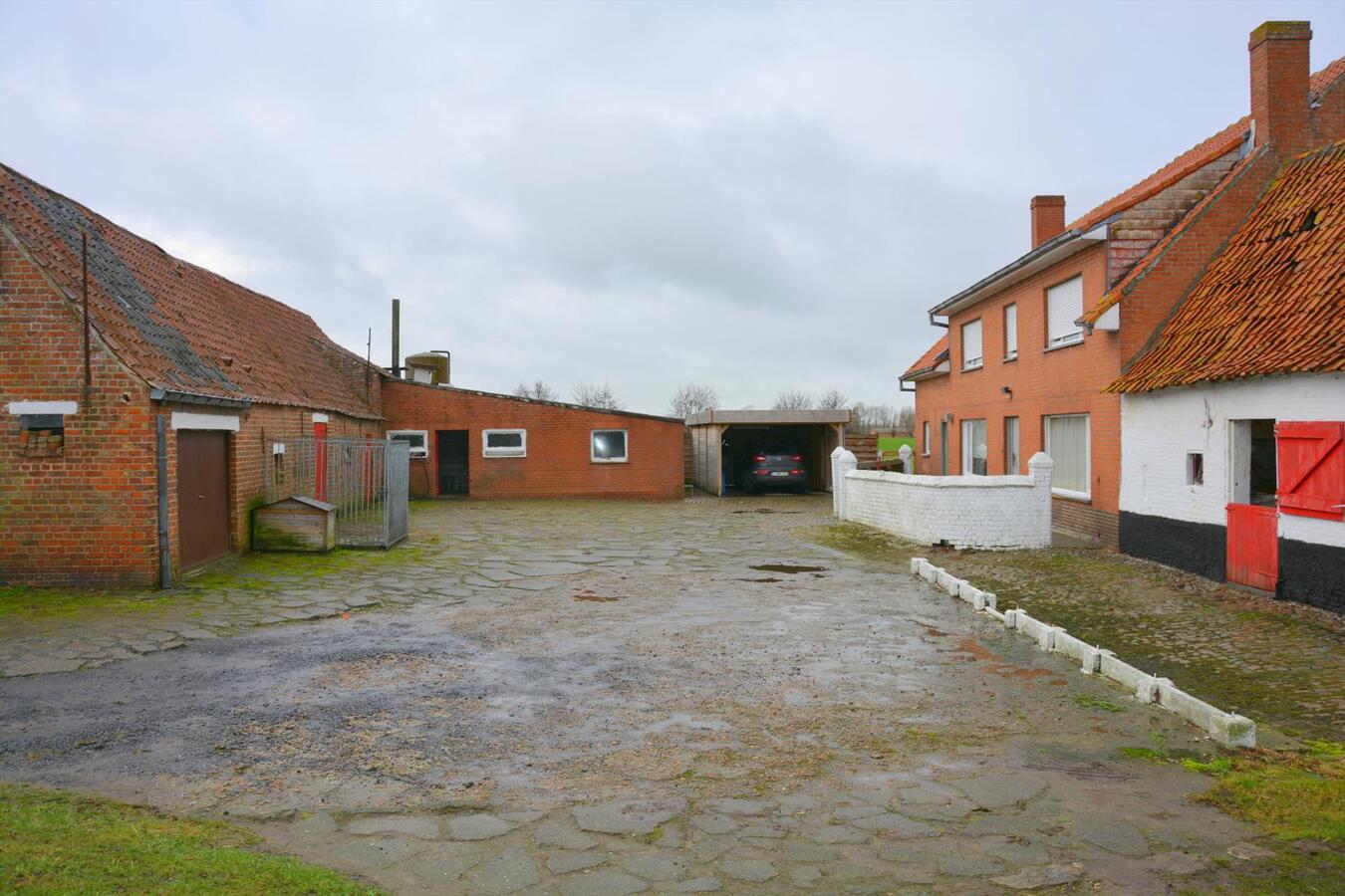 Prachtig gelegen hoeve met tal van mogelijkheden 