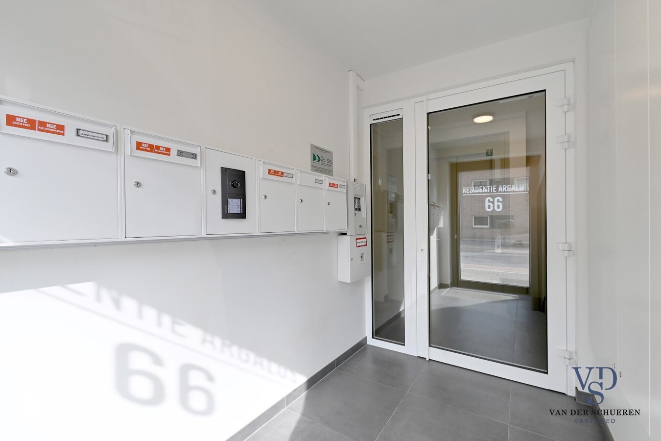 Modern 2 slpk-appartement nabij centrum Gavere 
