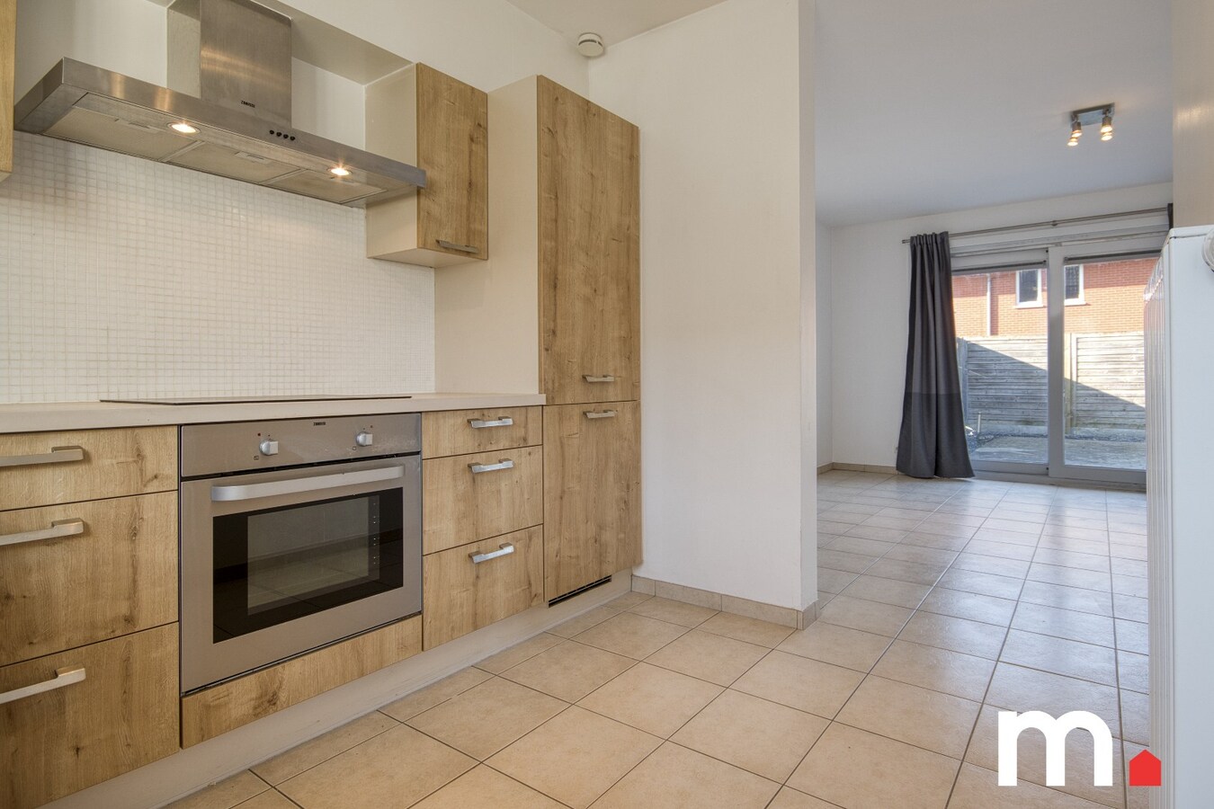 Instapklare gezinswoning in rustige verkaveling te Heule ! 