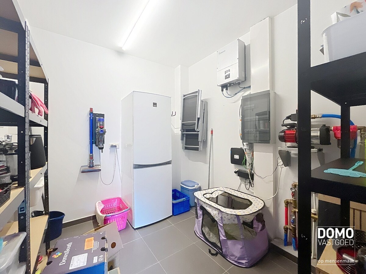 RUIME NIEUWBOUWWONING MET 3 SLAAPKAMERS, TUIN EN TERRAS TE BERINGEN (PAAL) 