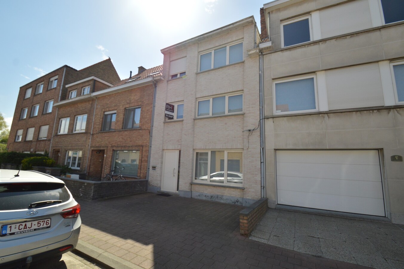 Zeer ruime woning met tuin - Heist 