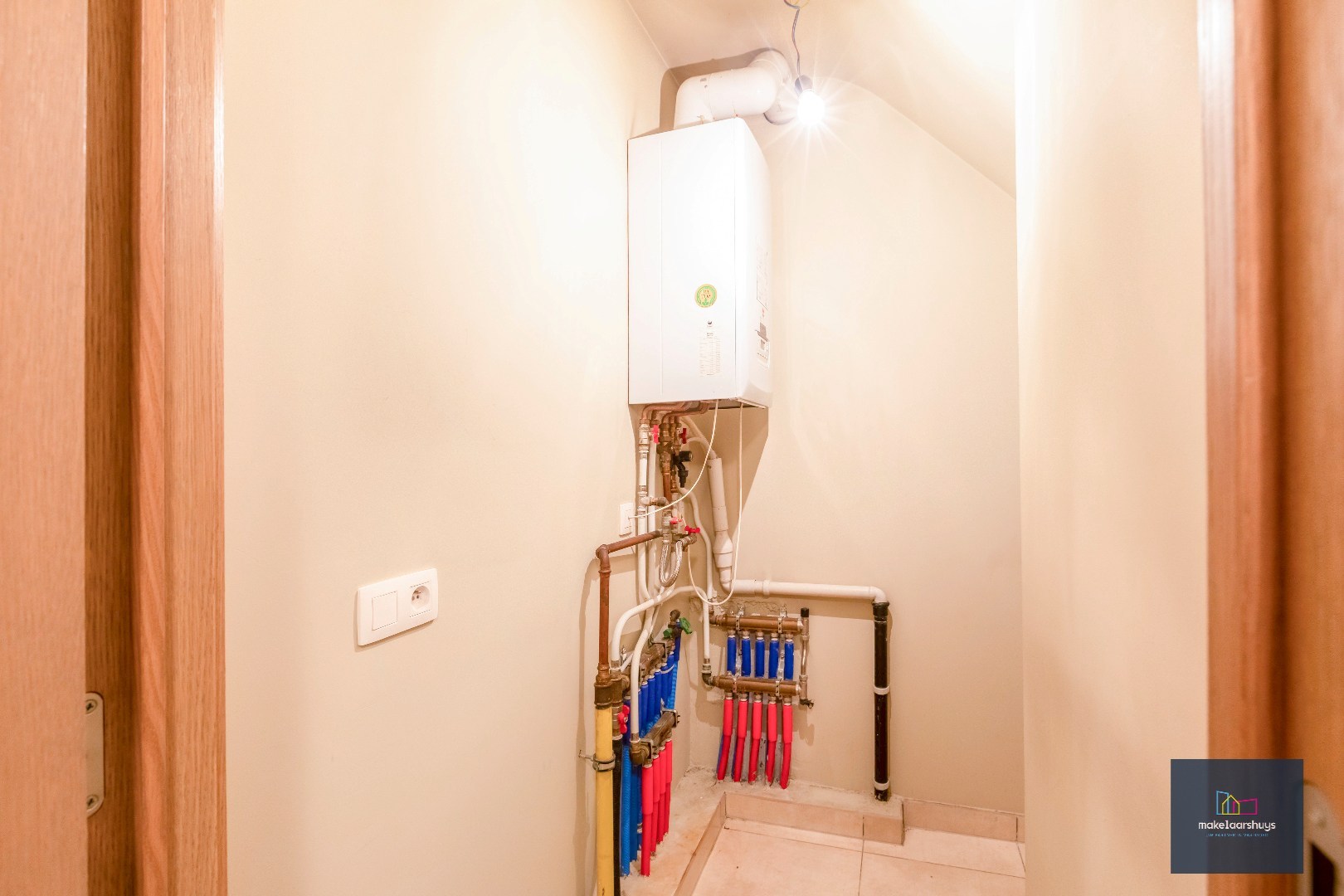 VERKOCHT Gunstig gelegen en energiezuinig appartement met zonneterras en garagebox 