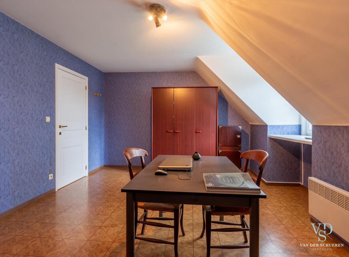 Stijlvolle villa in prachtige, groene omgeving.    Exclusief. 