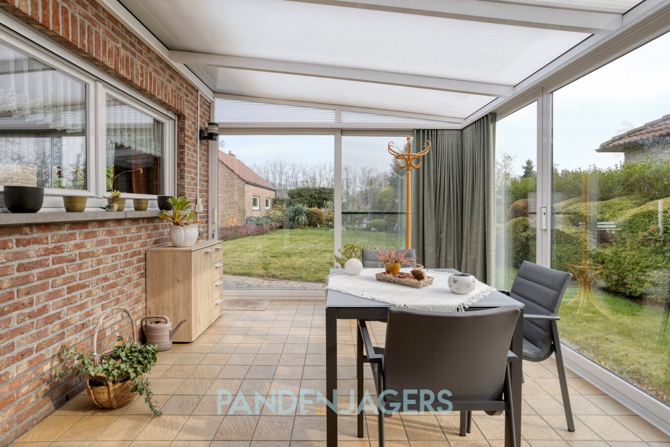 Ruime open bebouwing met bijgebouw te Duffel 