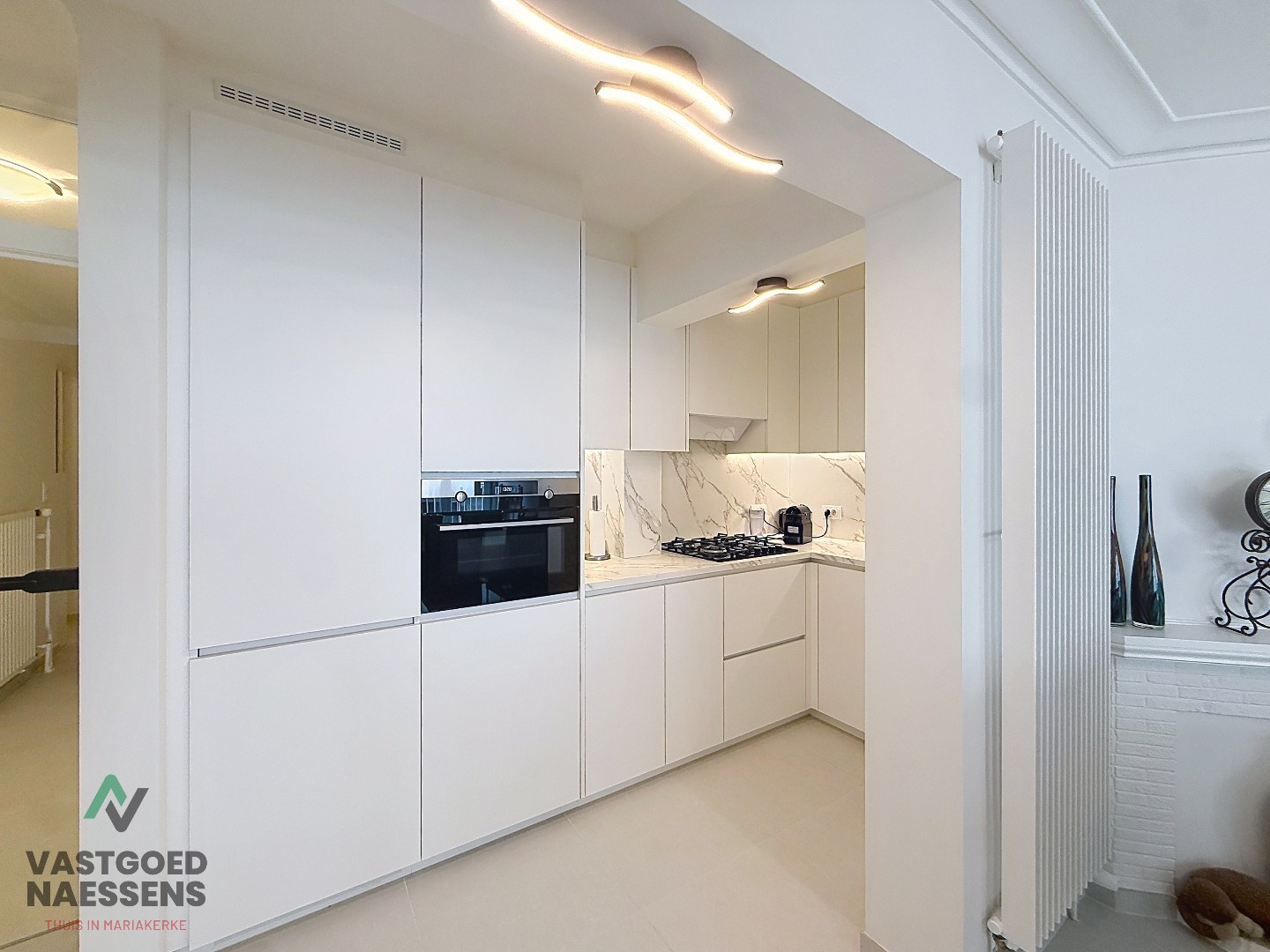 INSTAPKLAAR 2 SLPK APP MET ZIJDELINGS ZICHT OP ZEE 