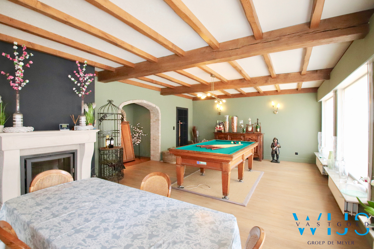 Uitzonderlijk ruim woonhuis te Kluizen/ Evergem! 