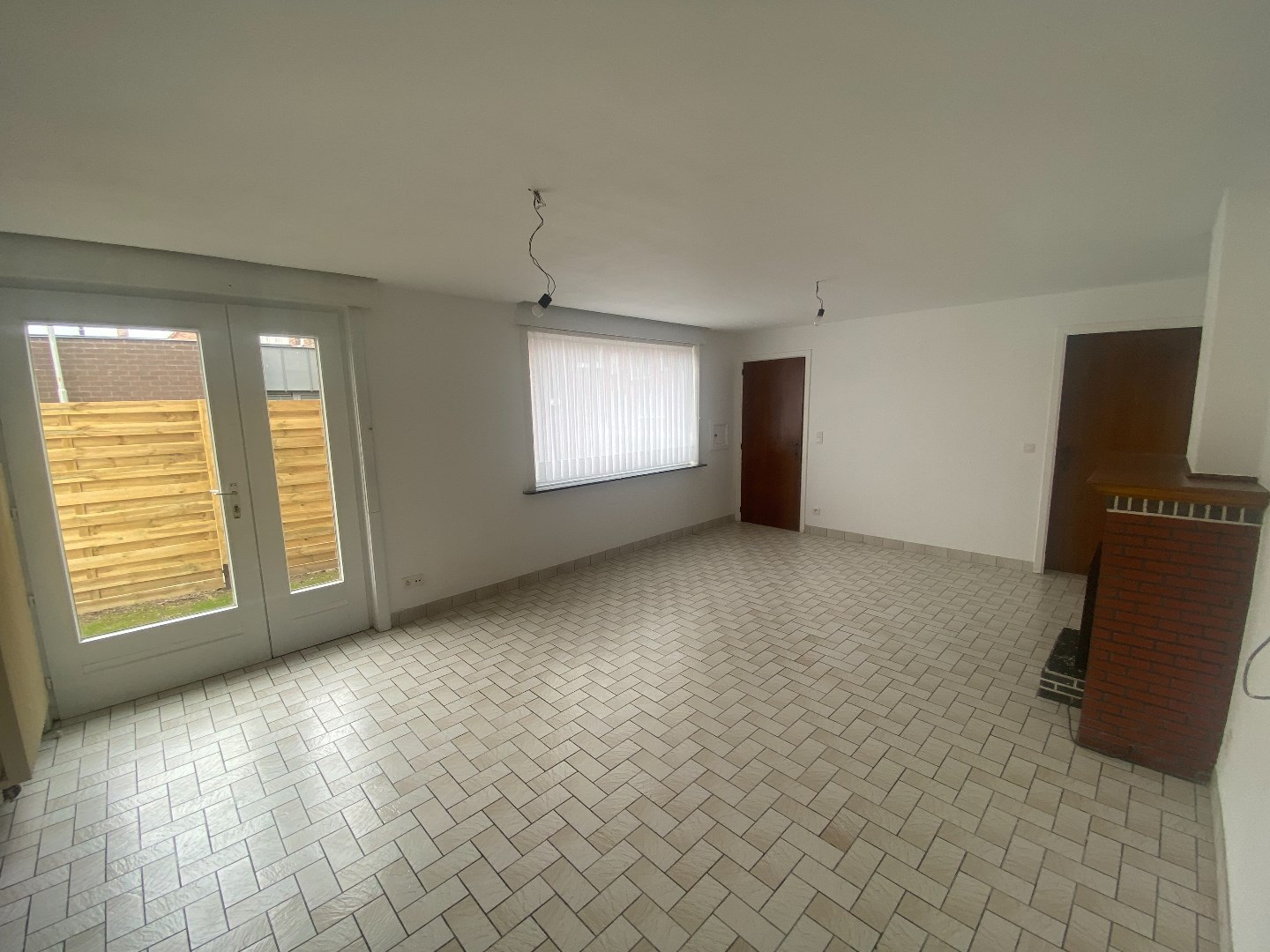 Ruime woning met 3 slaapkamers en tuin nabij het centrum van Wakken 