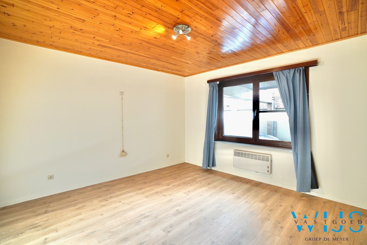 Gelijkvloers appartement met garage te Baarle/Drongen ! 