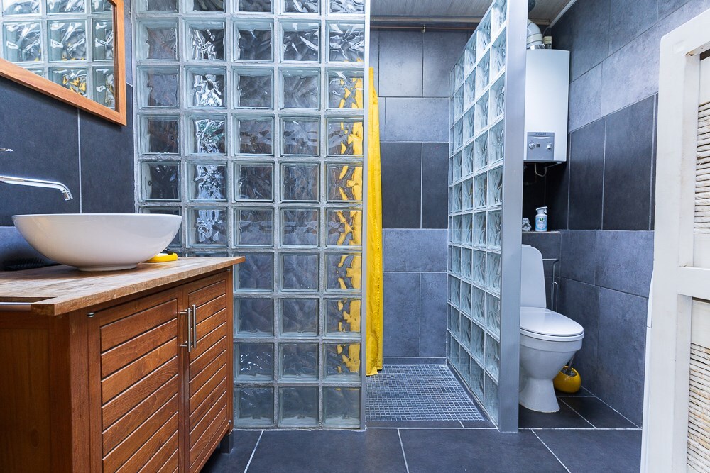 Maison saine avec jardin et garage 