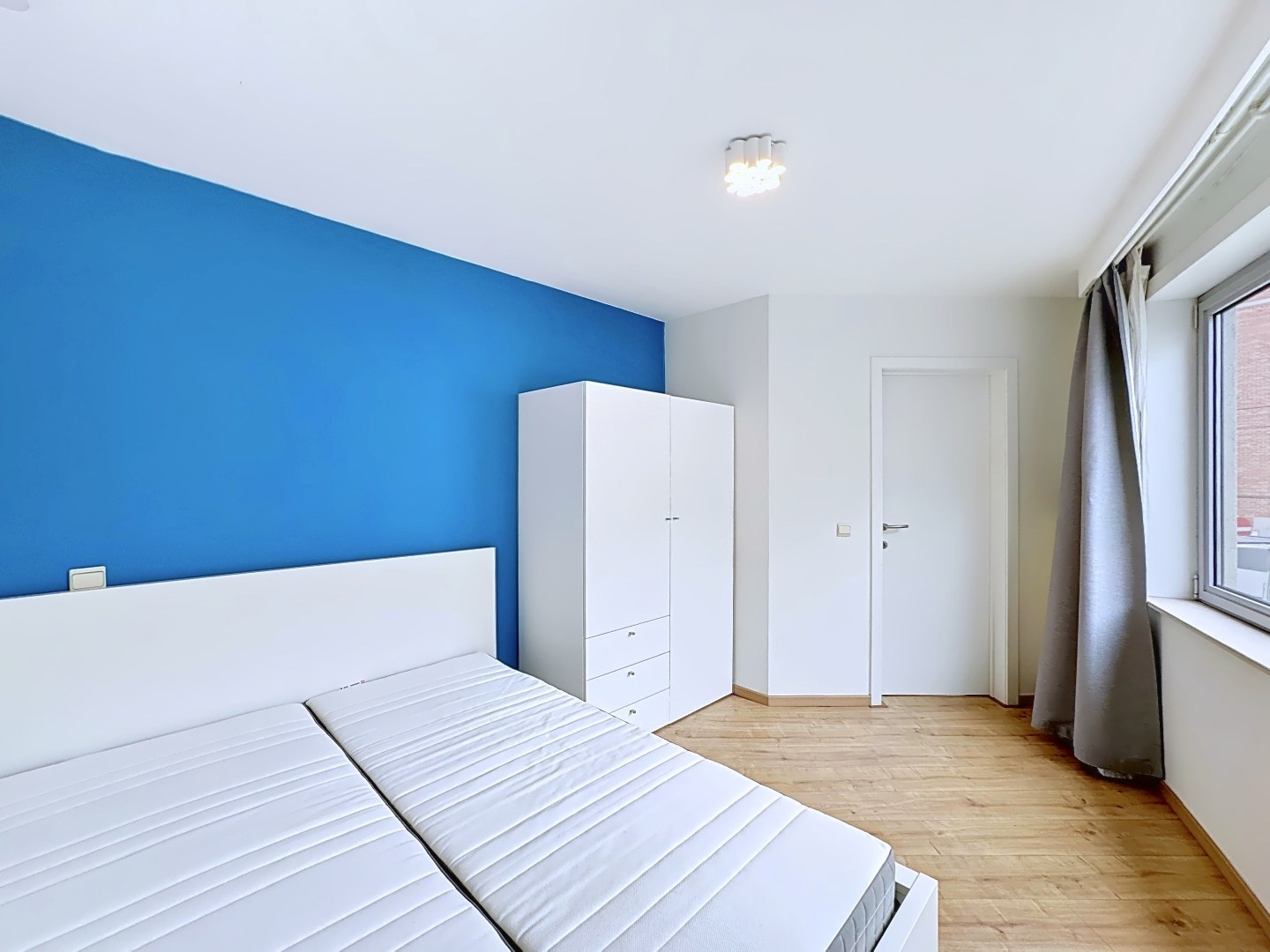 Gunstig gelegen appartement met 1 ruime slaapkamer 