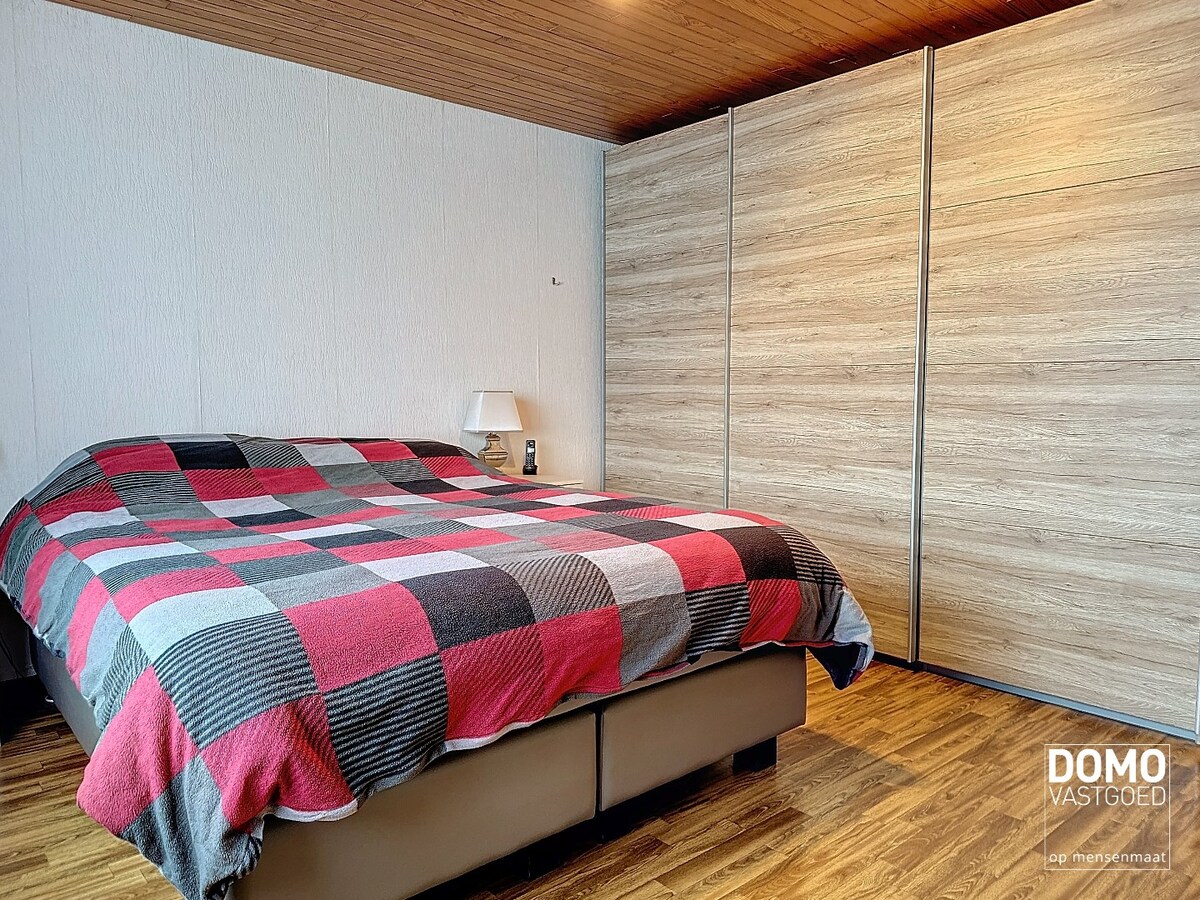 Split-level woning rustig gelegen te Berbroek op een perceel van 10a 