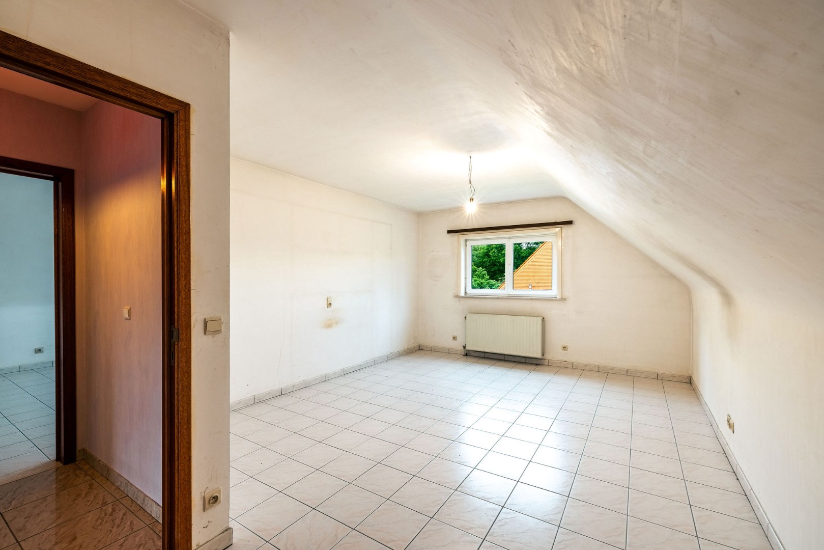 Vrijstaande woning met 4 slaapkamers, tuin en gunstig EPC-label B nabij Gent 