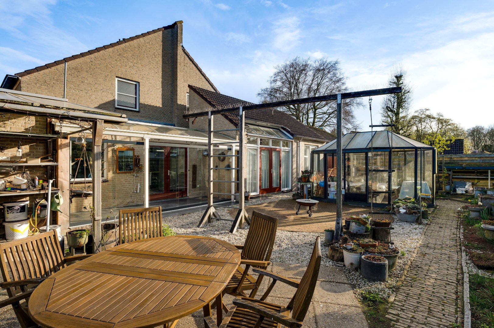 Eengezinswoning te koop in Weert
