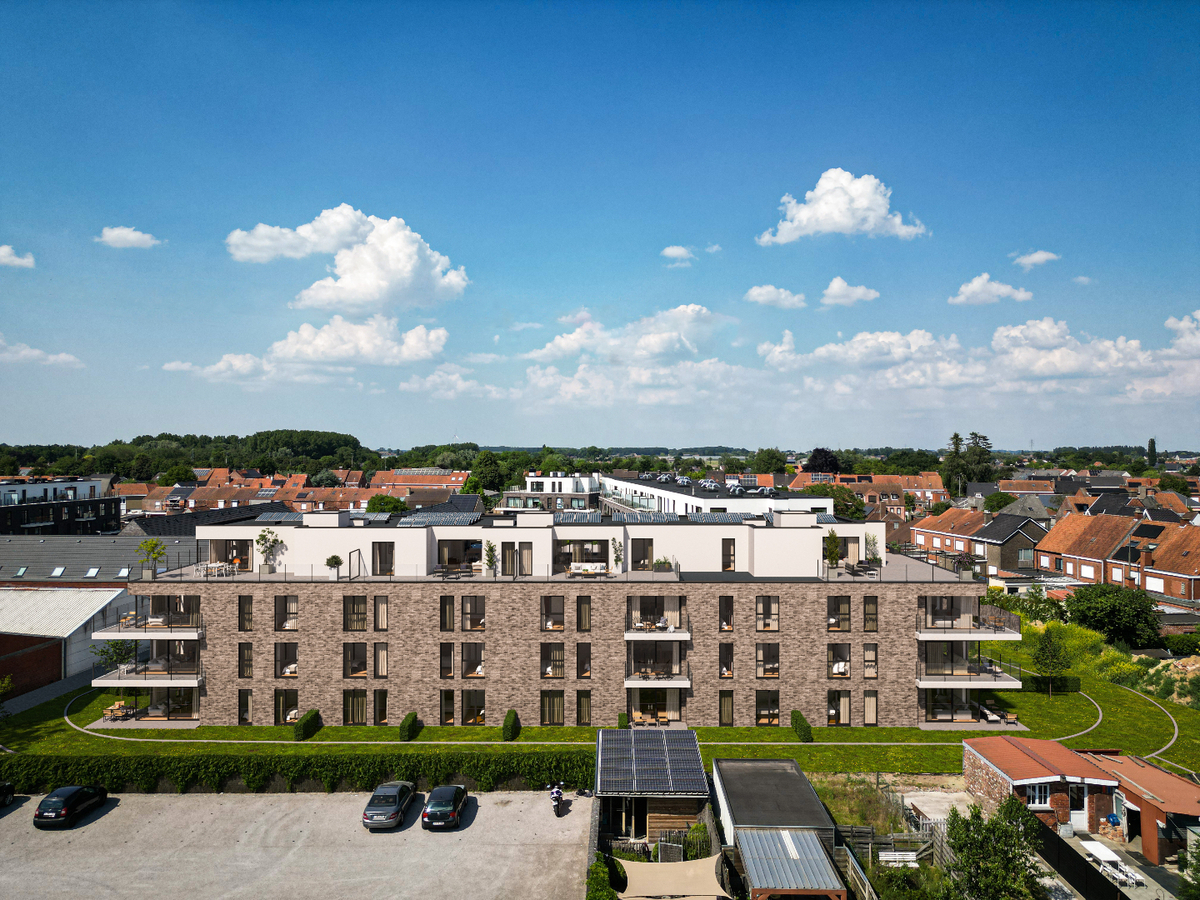 Penthouse (98 m2) te koop in Emelgem met een leefterras van 113 m2. 