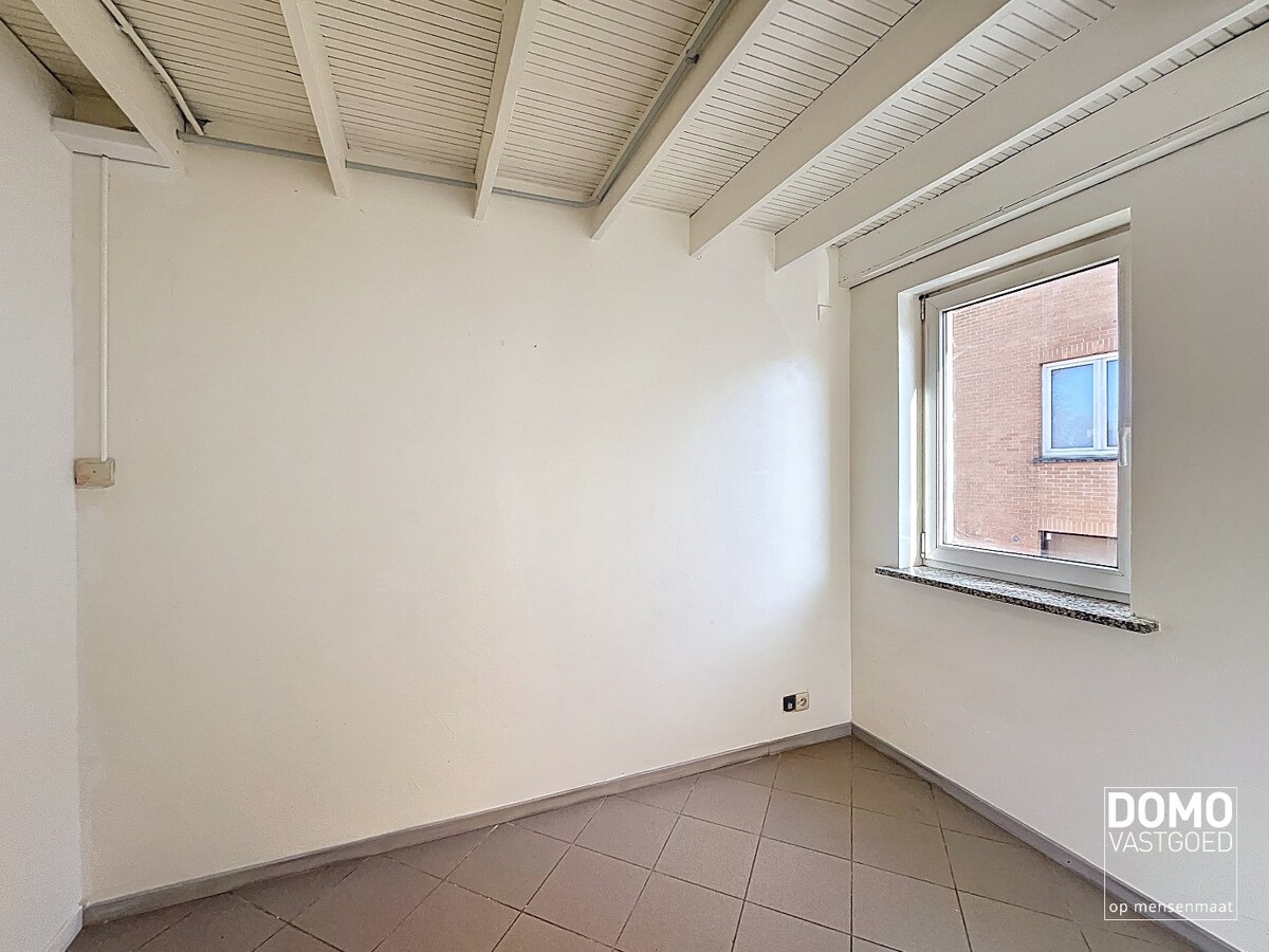 DUPLEXAPPARTEMENT MET TERRAS TE STOKROOIE 