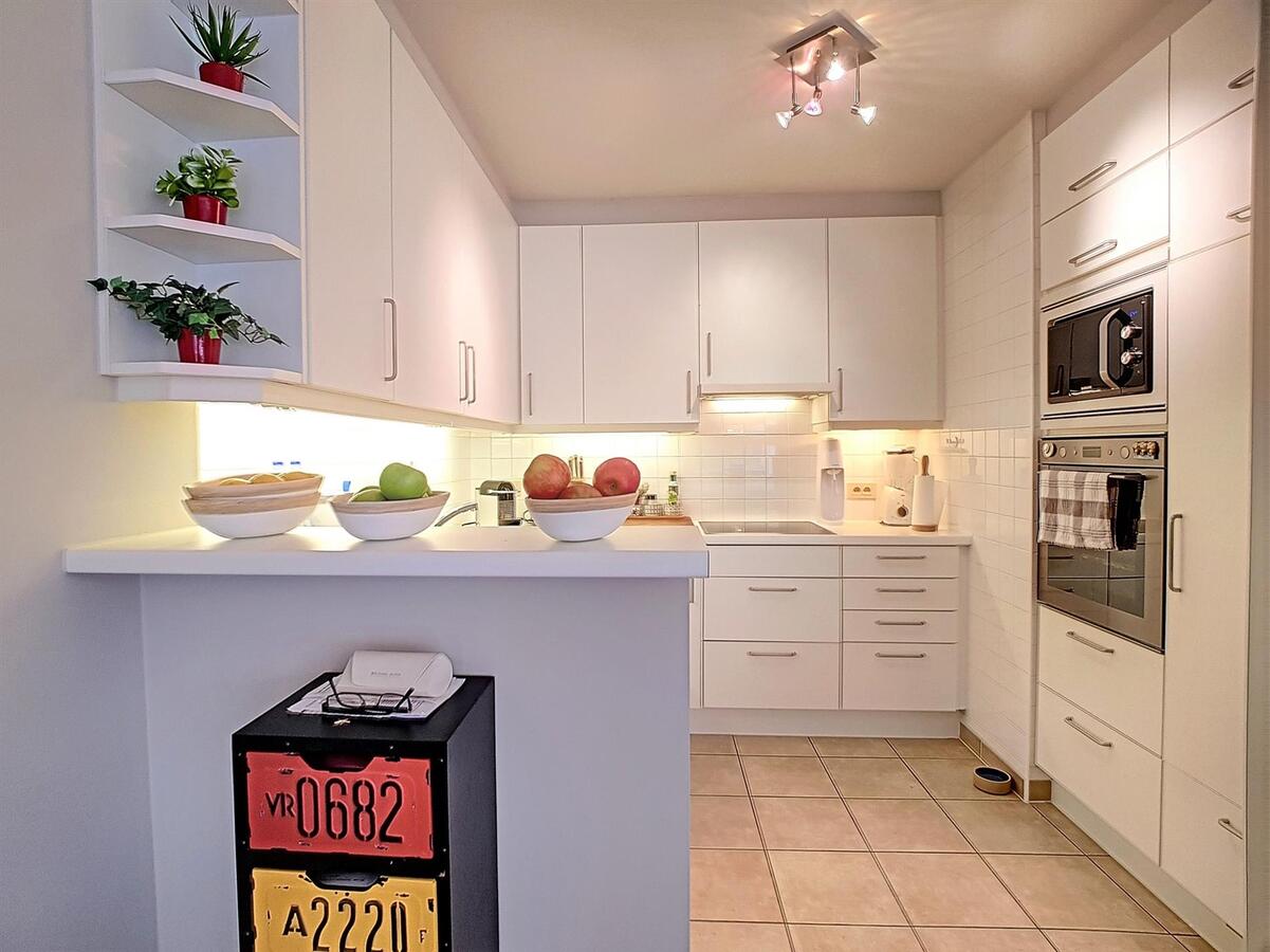 Zeer ruim woonappartement (109 m²) met uitzonderlijk zonneterras - Knokke 