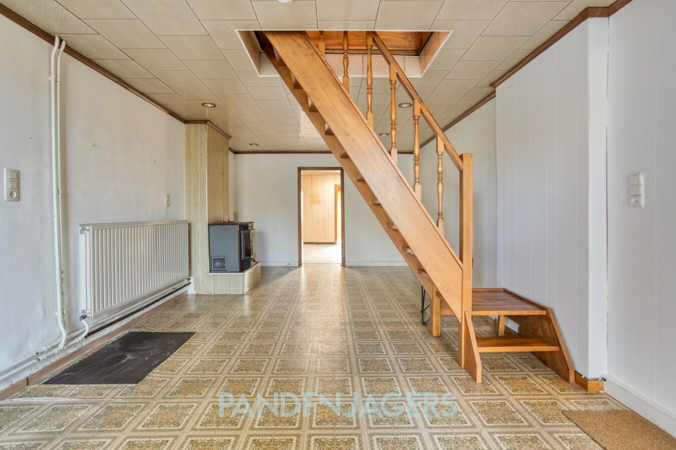 Landelijk gelegen rijwoning met garage te Koningshooikt 