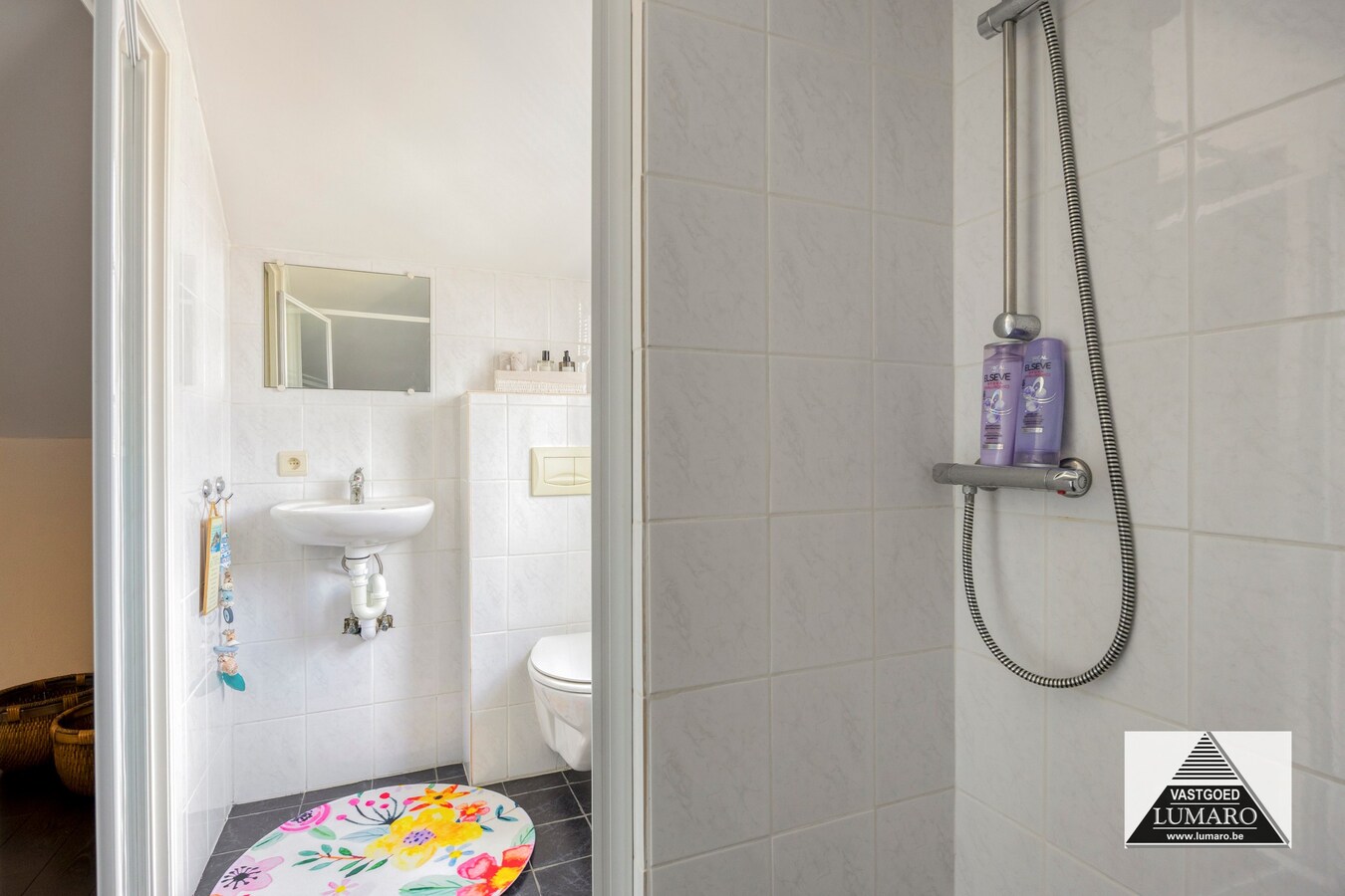 Vrijstaand landhuis op 2.942m². Instapklaar. Energielabel B. 