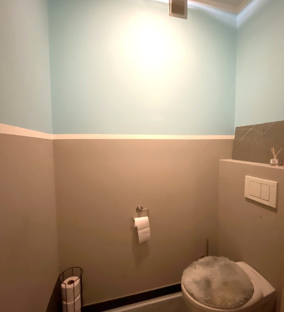 Centraal gelegen gelijkvloers appartement met 2 slaapkamers, groot terras en garage! 