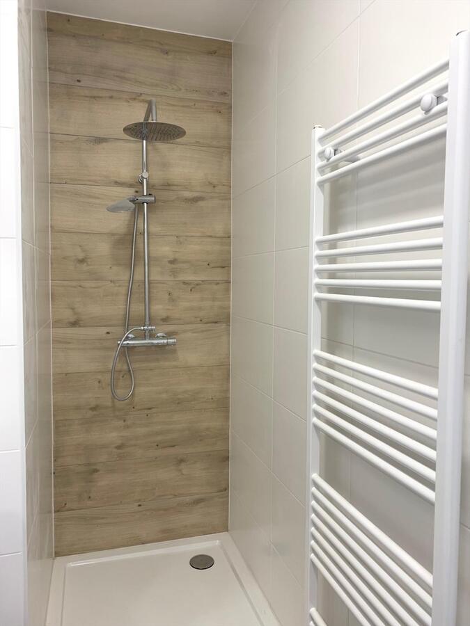 EXCLUSIEF WOONAPPERTEMENT IN UNIEKE COMPLEET GERENOVEERDE WOONRESIDENTIE PAL IN CENTRUM OOSTENDE 