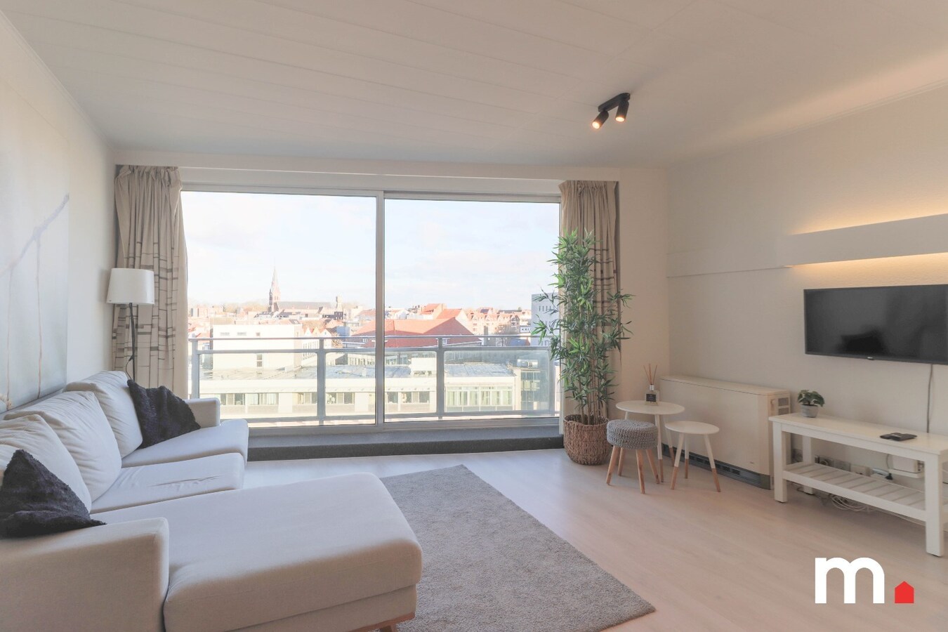 TOPPER AAN DE LEIE !!! 