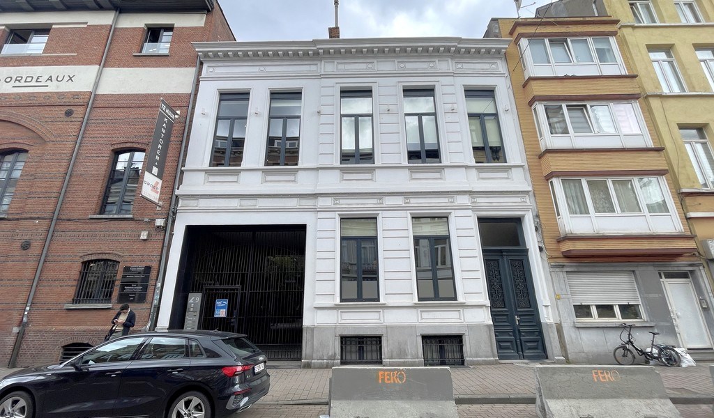 Kantoren te huur in brouwershuis nabij het Zuid in Antwerpen