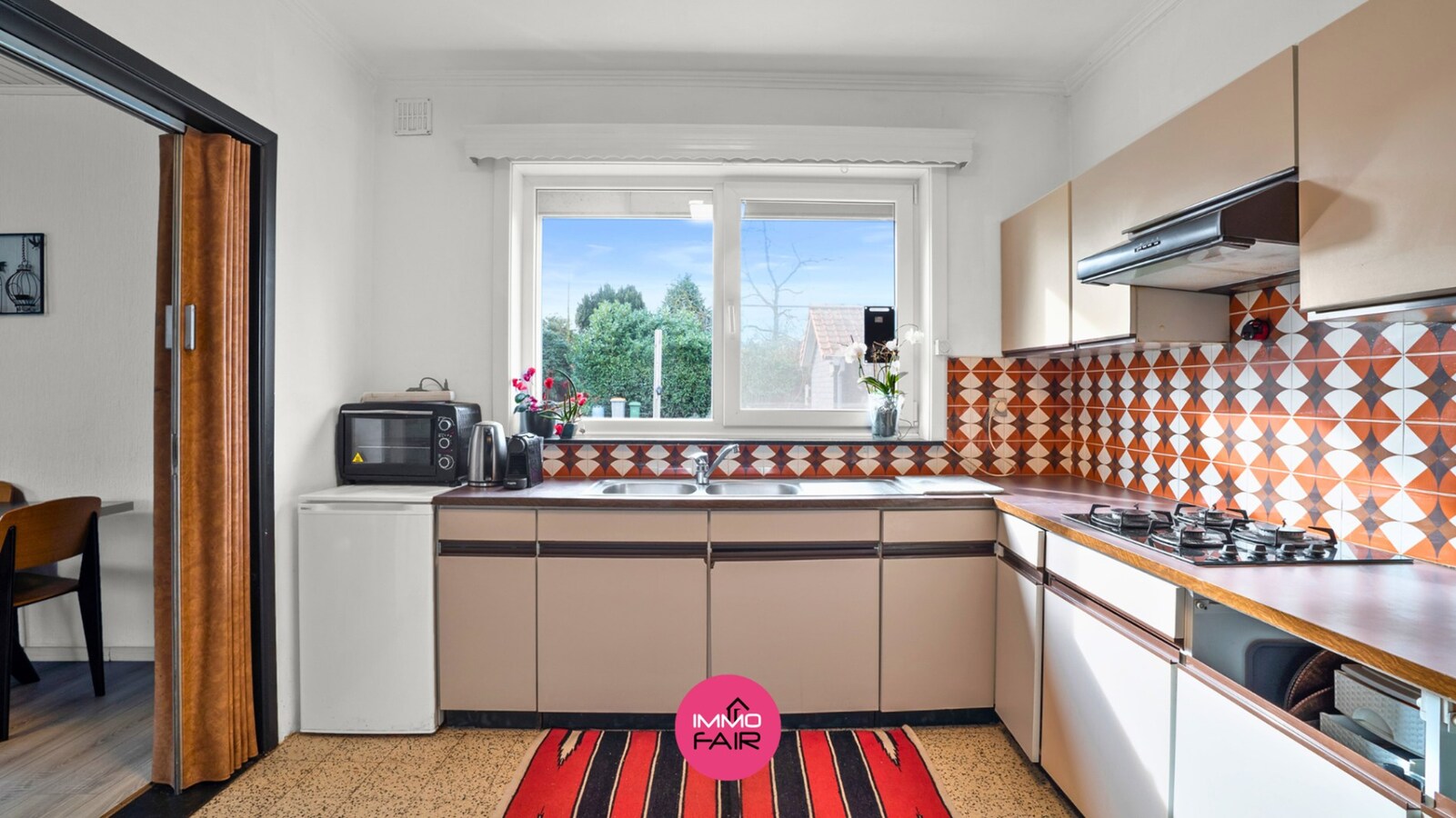 Gezinswoning met renovatiepotentieel vlakbij het centrum van Lanaken! 