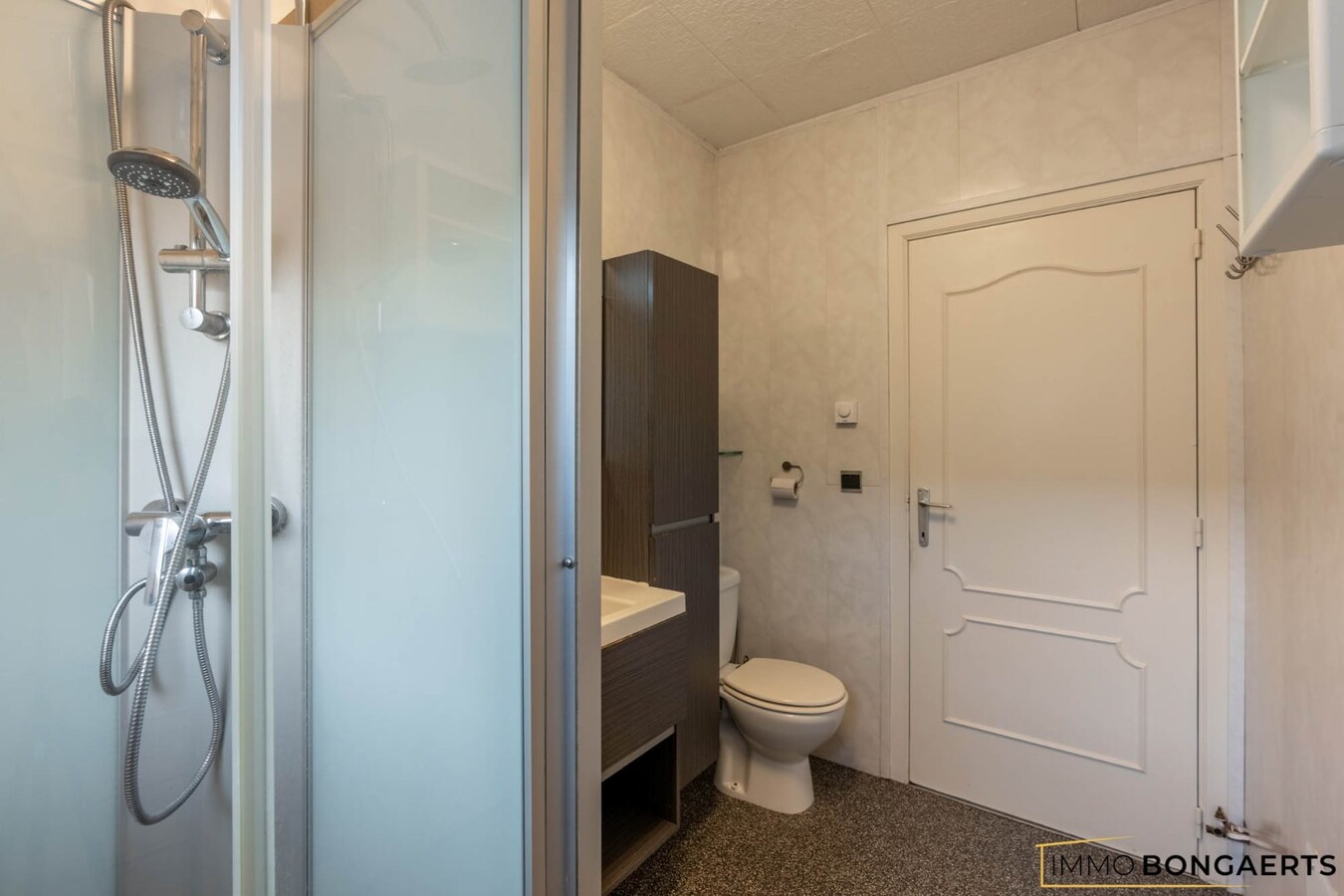 Ruime woning met tuin, terras en drie slaapkamers 