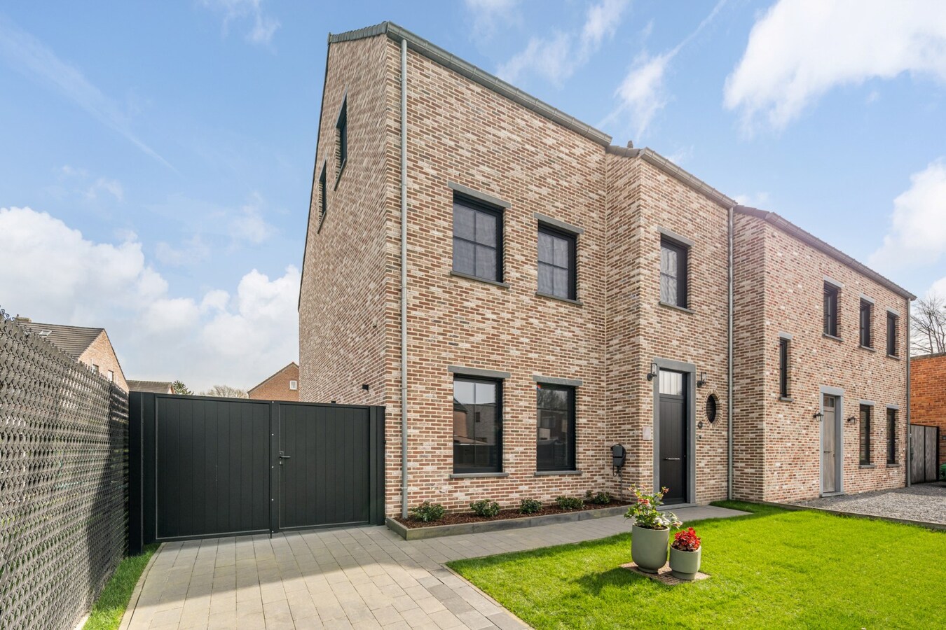 Te koop - Pastorie - As