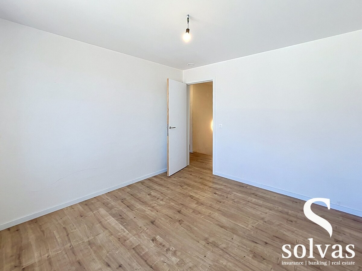 Nieuwbouwwonining met 4 slaapkamers in hartje Aalter op toplocatie. 