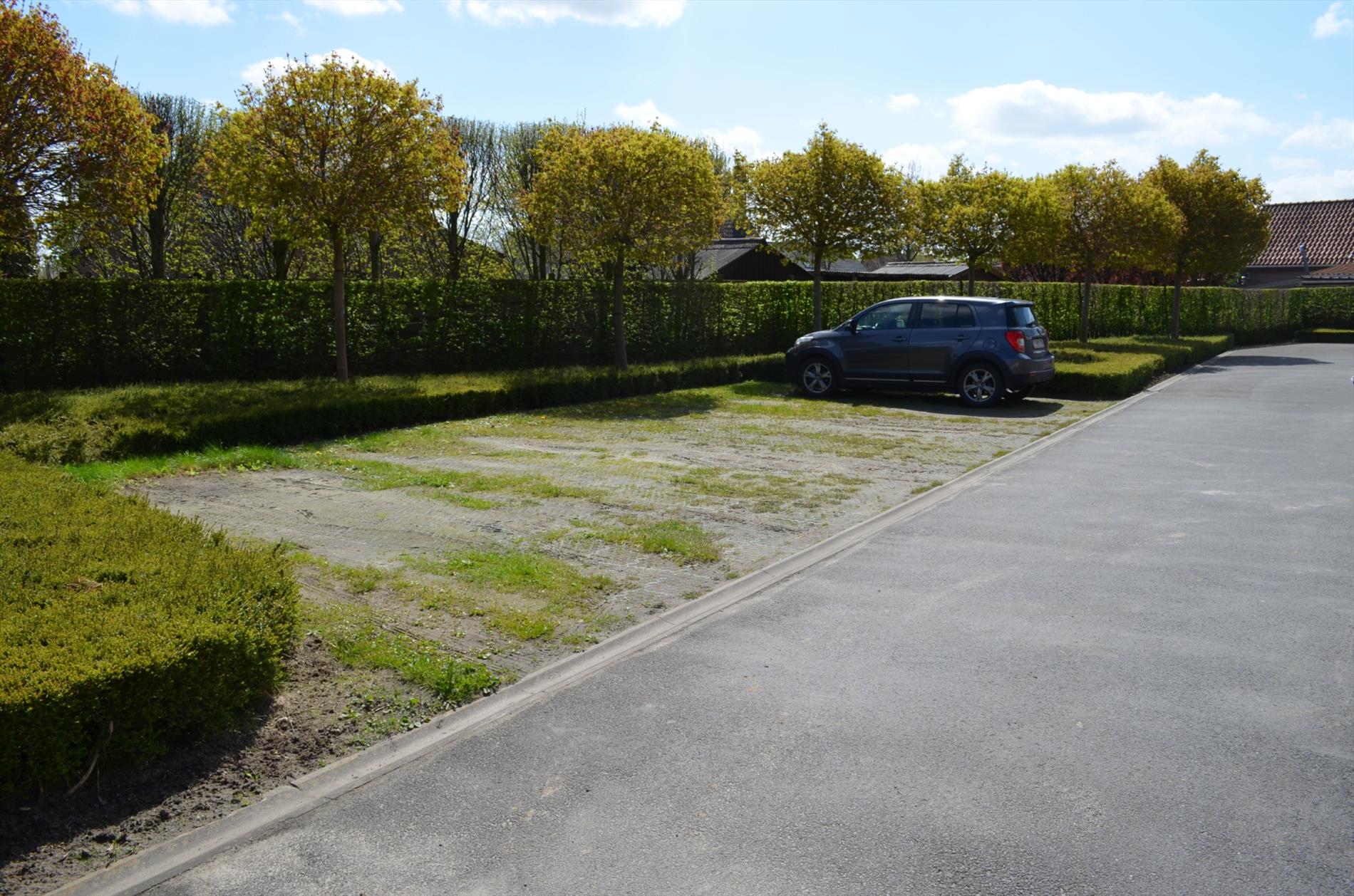 Recent app. met 2 slpks en garage te Lovendegem 