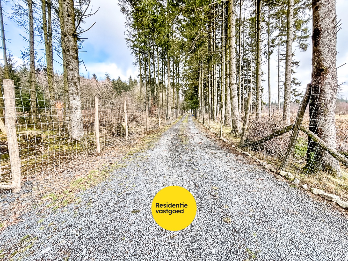 Rustieke Eigendom met Karakter te Tailles! 