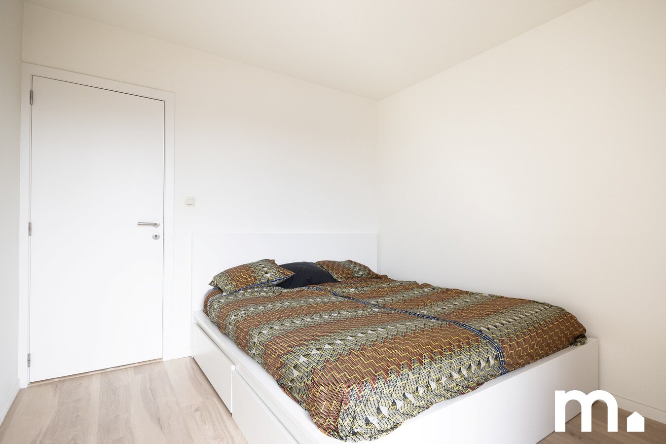 Instapklaar appartement met prachtig uitzicht in het hart van Kortrijk ! 