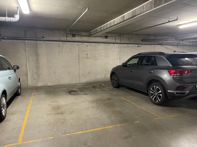 Verhuurd parkeerplaats - Olen